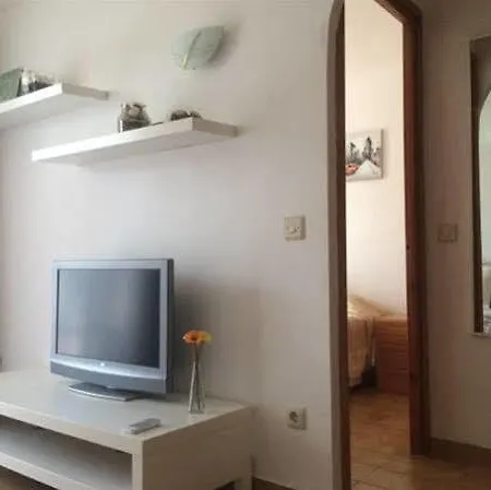 Paradise Park Fenals Апартаменты *
